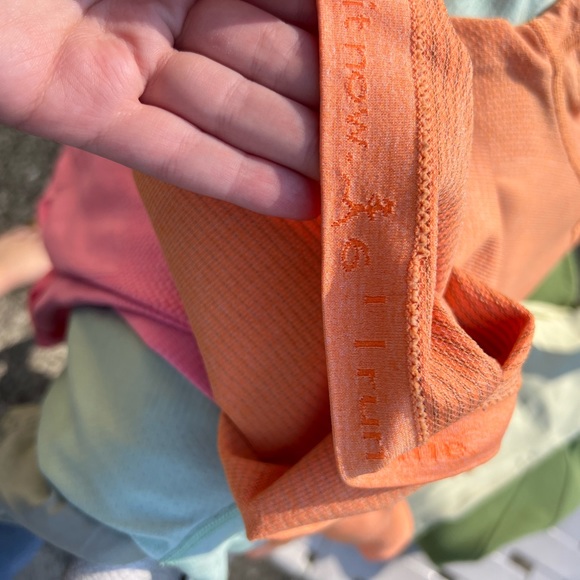 Run Swiftly Tee - used - Picture 6 of 6